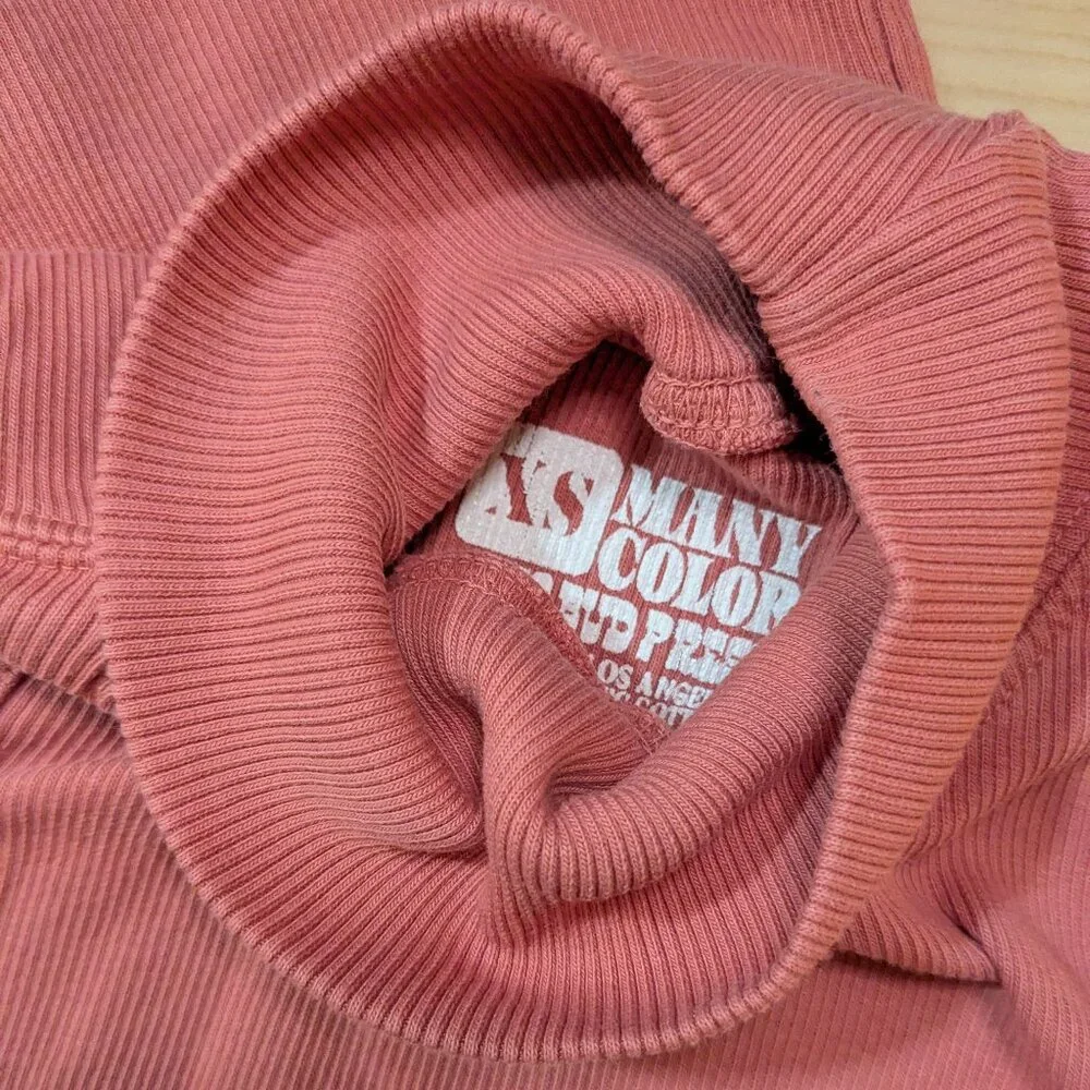 Big Bud Press Raspberry Sorbet pink Essential Sleeveless Turtleneck, size XS - Picture 4 of 4